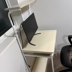 美品　ホワイト 上棚付きパソコンデスク　PCデスク　机　ナチュラルの画像