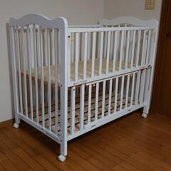 大和屋　ハイタイプベビーベッド　標準サイズですの画像