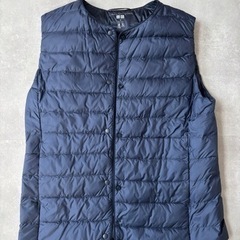 【最終値下】UNIQLO ユニクロ　ウルトラライトダウンベストM...