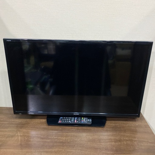 シャープAQUOSハイビジョン 　32インチ 液晶テレビ　薄型　LC-325S