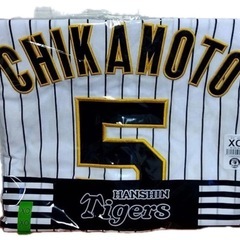 阪神タイガース　近本選手　ユニフォーム　XO