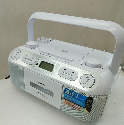セール！品質保証☆配達有り！3000円(税別）コイズミ ＣＤラジカセ 2022年製 ＣＤ　ラジオ カセットテープ