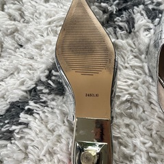 おしゃれなパンプス
の画像