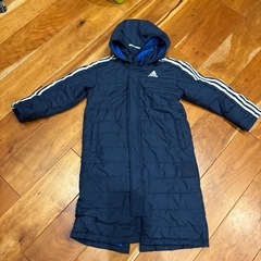 adidas 中綿ロングコート　120  ベンチコート