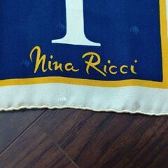 ニナ・リッチ　スカーフ大判　の画像