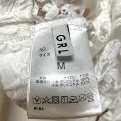 【決まりました(⁎ᴗ͈ˬᴗ͈⁎)】【GRL美品】定価1999円　レース　花柄刺繍　ブルゾン　ショート丈　オフホワイト　Mの画像