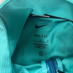 NIKEトップスの画像