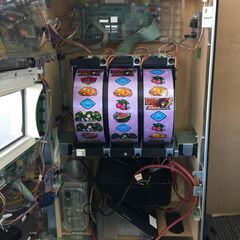 初代 コードギアス 反逆のルルーシュ/実機/サミー/コイン不要機/ドア＆設定キー付き 武蔵村山の画像