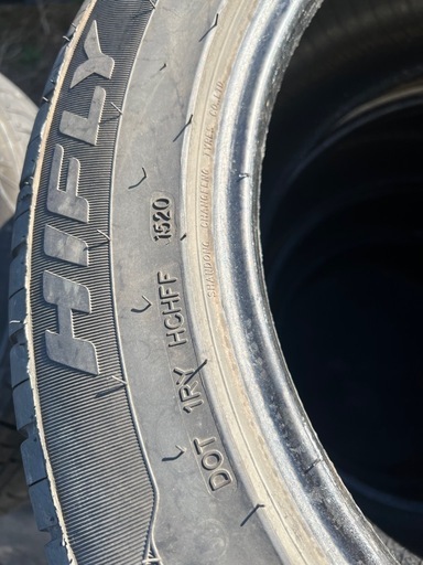 中古ノーマルタイヤ225/55R17