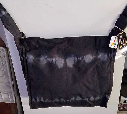 CORDURAメンズショルダーバッグ新品/未使用品。サイーズ約40x45x18