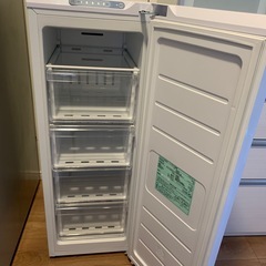 【交渉中】アイリスオーヤマ冷凍庫2024年製 の画像