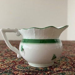 ヘレンド ウィーンの薔薇 クリーマーの画像