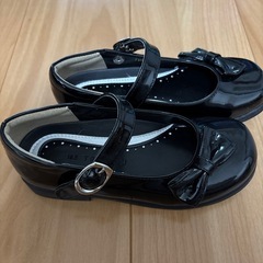 黒 リボン付き フォーマルシューズ　20サイズの画像