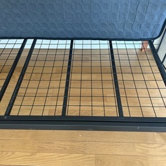 ベッド
の画像