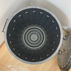 岩崎工業　フタ付き屋外用ゴミ箱の画像
