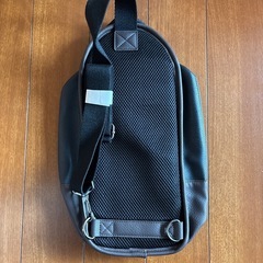 【新品】ボディバッグの画像