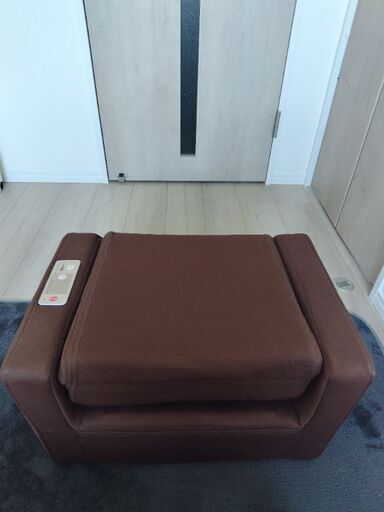 座椅子　マッサージ　骨盤マッサージ　マッサージ機