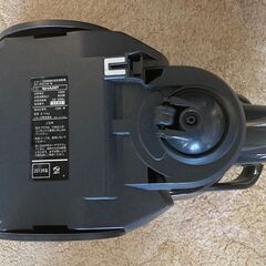 2013年製　プラズマクラスターイオン放出シャープ掃除機　EC=PX210-Rの画像