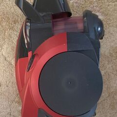2013年製　プラズマクラスターイオン放出シャープ掃除機　EC=PX210-Rの画像