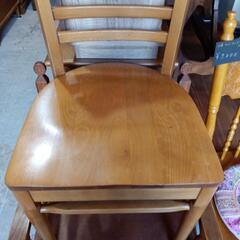 シェルビーウィリアムス　ウッドチェアの画像