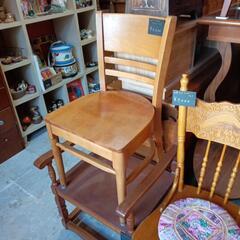 シェルビーウィリアムス　ウッドチェアの画像