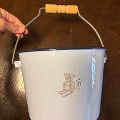 お渡し決定！ホーローバケツ φ21cm