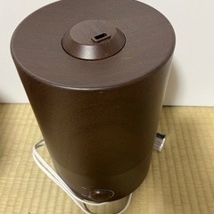 値下げ！超音波　アロマ加湿器　説明書付き  タンク3.5L 連続14時間 の画像