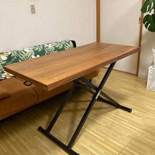 ニトリ上下式テーブル