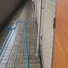 【スキマバイト】アパート共用部分の簡単な清掃作業です【川崎市幸区北加瀬】の画像