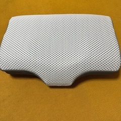 ニトリ　横向き寝がラクなまくら(ナチュラルフィット)の画像