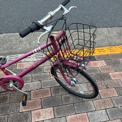 大人用自転車　20インチ　ブリヂストン　markrosa ピンク　オートライト、7段ギア　鍵付き　女性向けの画像