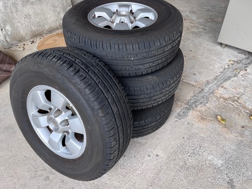 DUNLOP　16インチ　中古タイヤ