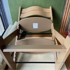 キッズチェア
の画像