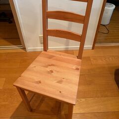 イケアのダイニングチチェアの画像