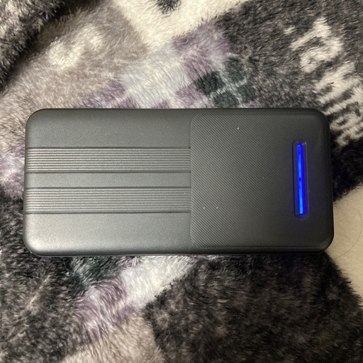 20.モバイルバッテリー　40800mAh