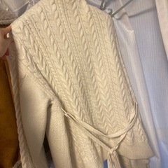 【美品】マジェスティクレゴン　ニットカーディガンの画像