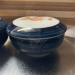 【値下げ】陶器の器(蓋付き)の画像
