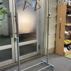 【オフィスで使用】ハンガーラック