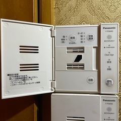 埋め込み型空気清浄器付換気扇の画像