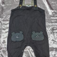 クマさん　サロペットの画像