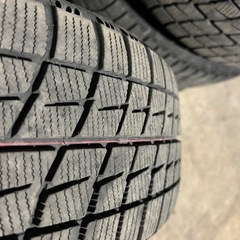 195/60/r16  5穴スタッドレスタイヤホイール付きの画像