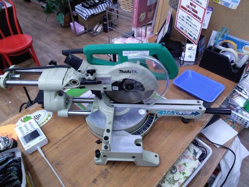 Makita　190mmスライド丸ノコM244