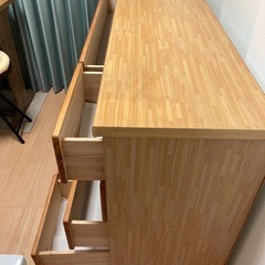 収納棚の画像