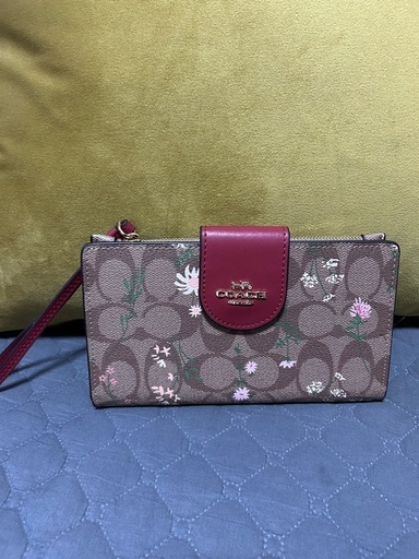 新品⭐️coach財布