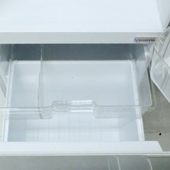 (送料無料) 2019年 美品 168L 冷蔵庫 霜取り不要 カテキン抗菌脱臭 の画像