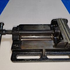 中型バイス（万力）の画像