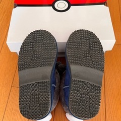子供靴、新品、ムートンブーツ、ポケモン、ルカリオ19センチの画像