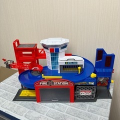 ファイヤーステーション　シャークアタック　2個セット　ミニカー　　　
