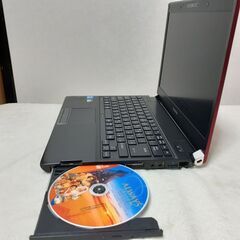 TOSHIBA　小型・軽量　13.3インチ　core i5　8GB　SSD　カメラ　Wi-Fi　マルチ　Windows11　の画像
