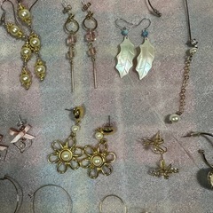 ピアス　　ハンドメイド3個の画像